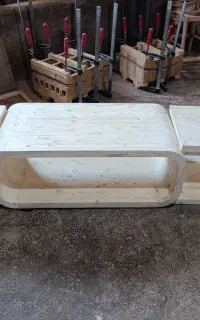 جلومبل عسلی میز تی وی