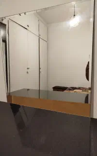 آیینه و قاب