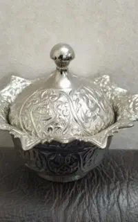قندان‌فلزی‌کربلا