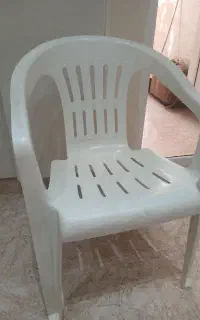 صندلی پلاستیکی