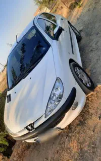 ۲۰۶ تیپ ۵مدل ۹۳ بیرنگ بیمه ۹ماه کارکرد ۱۹۳