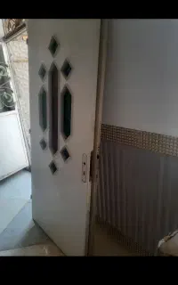 درب چوبی اتاقی