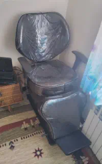صندلی و ترولی آرایشگاه