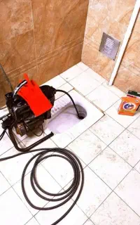 خدمات لوله بازکنی تخلیه چاه کل تاکستان  اطراف فوری