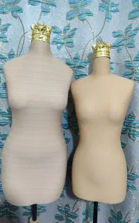 دو عدد مانکن سوزن خور سایز ۳۸ و ۴۴