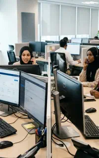 استخدام خانم