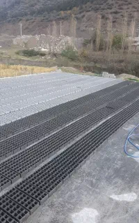 بلوک سیمانی  ته پر و ته باز