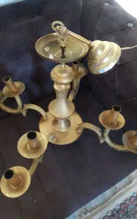 لوستر طلایی