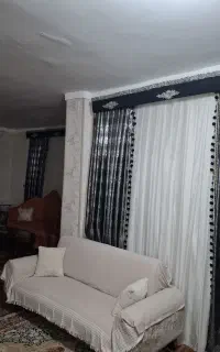 شال ها وکتیبه ها فقط به فروش میرسد
