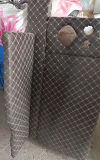 تخت ایسوز