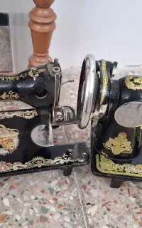چرخ خیاطی مارشال و کادیلاک
