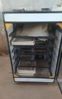 دستگاه جوجه کشی