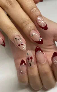 کاشت ناخن با‌ ژل