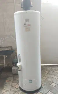 ابگرمکن ایستاده گازی برفاب کم کارکرد ۴میل واقعی
