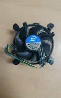 خنک کننده ی CPU استوک اینتل
