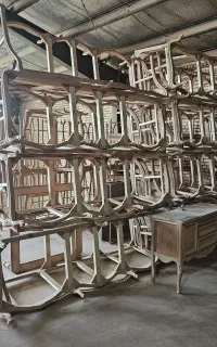 کارگر انبار