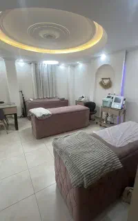 تخت آرایشگاهی