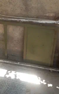 یک در و یک چارچوب