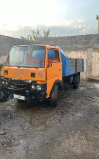 نیسان زامیاد zf کمپرسی درحد صفر