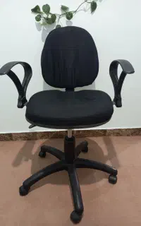 صندلی چرخ‌دار