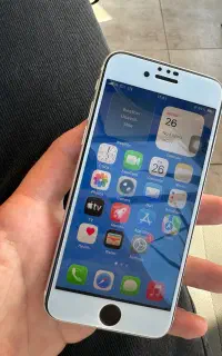 آیفون Se 2020