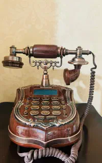تلفن سلطنتی تکنیکال