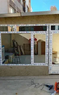 درب و پنجره دوجداره یو پی وی سی upvc توری پلیسه ای