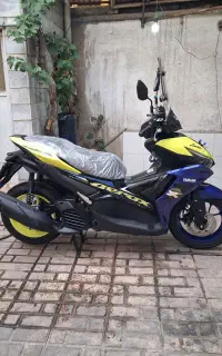 یاماها آیروکس ۴۰۲