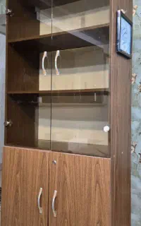 کمد دیواری و کتابخانه