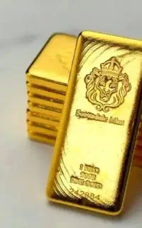 یه دستبند طلا گم شده