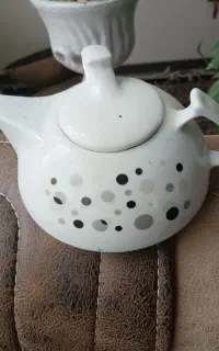 قوری چینی وکتری