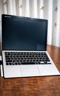 لپ‌تاپ تبلت‌شو HP Elite x2 1012 G2  لمسی