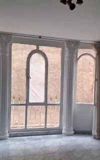 در و پنجره آهنی