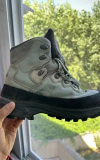 پوتین کوه نوردی حرفه ایی