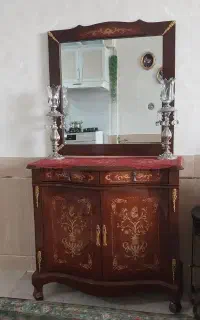 آینه‌کنسول معرق براق چوبی همراه شمعدان
