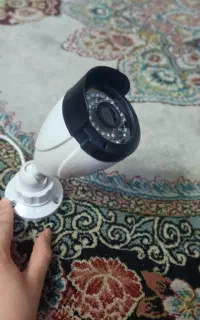 دوربین مداربسته با تمام وسایل و تجهیزات