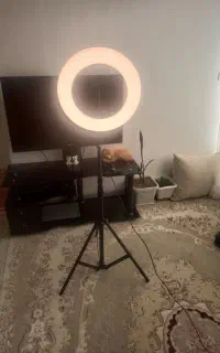 رینگ لایت هیرو