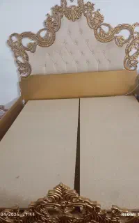 تخت دونفره