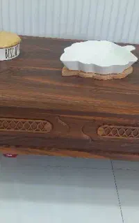 میز بزرگ جلو مبلی