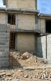 ساختمان نیمه کار