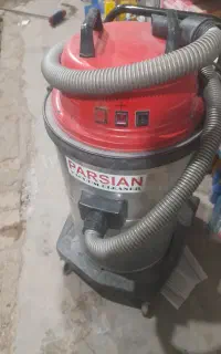 یک عدد جاروبرقی پارسیان 3 موتوره