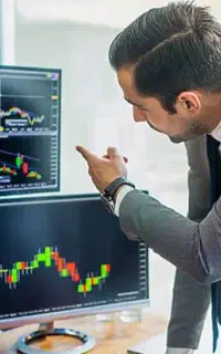 آموزش تضمینی ترید حضوری