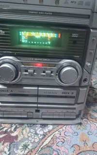 ضبط صوت سی دی خور و نوار خور