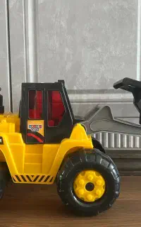 اسباب بازی لودر سایز بزرگ ZarrinToys