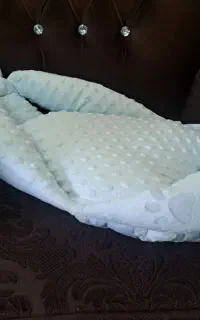 آغوشی نوزاد