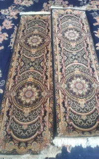 دوعدد کنار فرشی