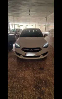 شاهین g
