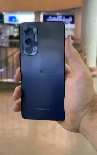 موبایل موتورولا moto Edge 30