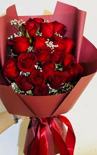 رز ممتاز هلندی ۱۰ شاخه باتزئین