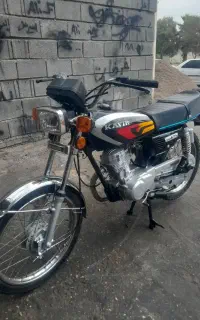 موتور کویر۱۲۵ پارکینگی